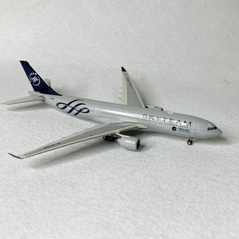 China Southern A330-200 Skyteam Phoenix 1:400