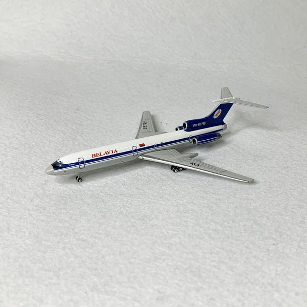 Belavia TU-154M EW-85748 Phoenix 1:400