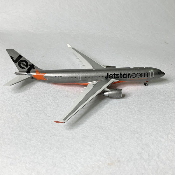 Jet Star A330-200 VH-EBR Phoenix 1:400