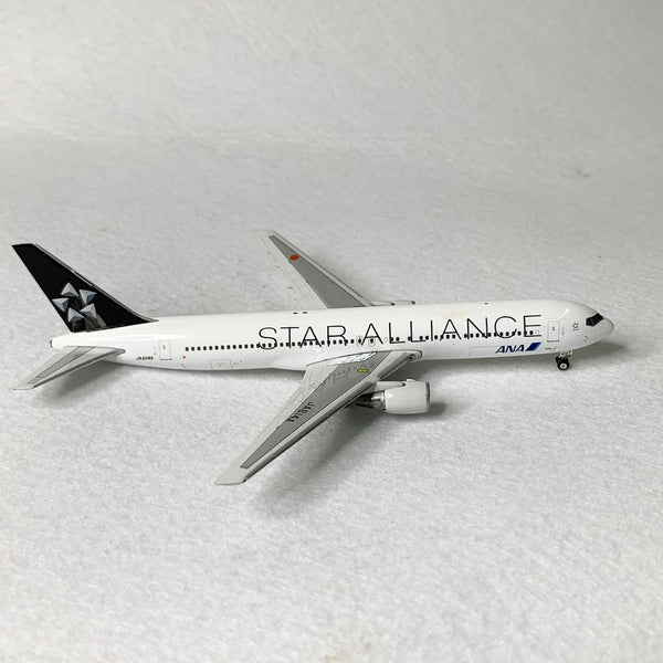 ANA B767-300ER Star Alliance JA614A Phoenix 1:400