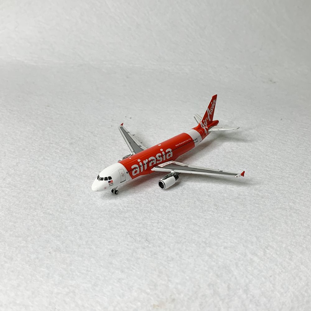 Air Asia A320 9M-AQN Phoenix 1:400 – Diecastbird Plane Model Store