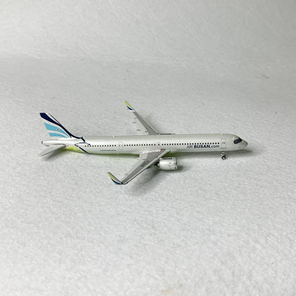 Air Busan A321neo  HL8366 Phoenix 1:400