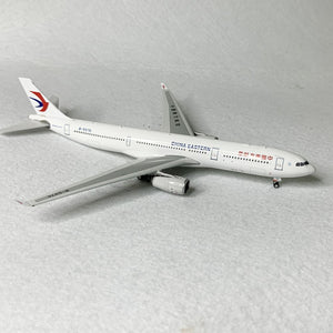 China Eastern A330-300 B-5976 Phoenix 1:400