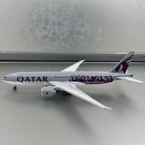 Qatar Cargo B777-200 Moved By People A7-BFG Phoenix 1:400