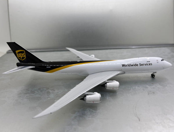 UPS B747-8F N682UP  Phoenix 1:400