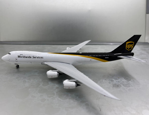 UPS B747-8F N682UP  Phoenix 1:400